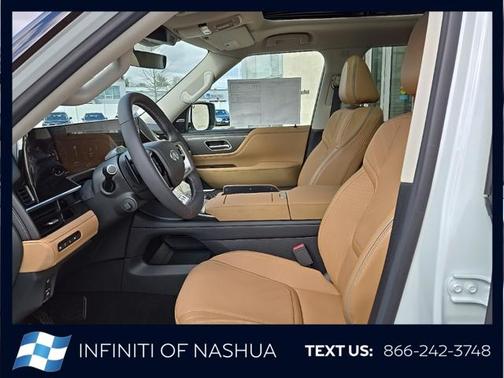 2025 INFINITI QX80 Luxe