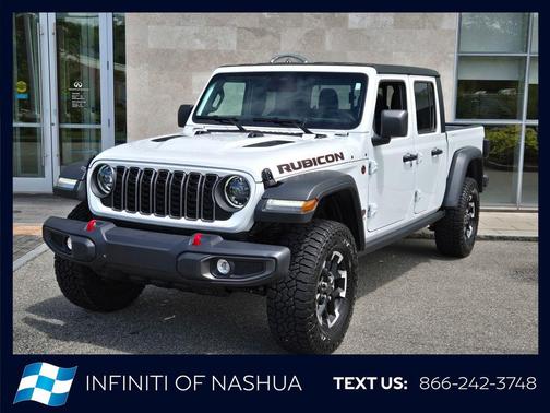 Bright White Clearcoat 2026 Jeep Gladiator Rubicon