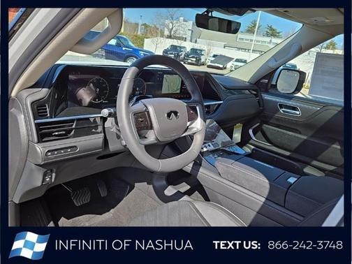 2025 INFINITI QX80 Luxe