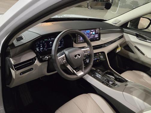 2026 INFINITI QX60 LUXE AWD