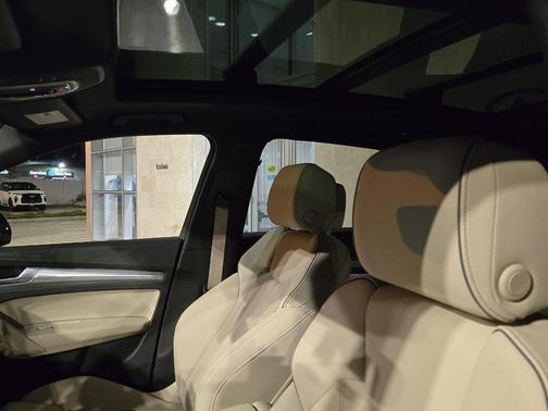 2025 Audi Q5 45 S line Premium