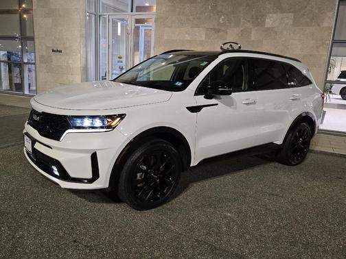 2023 Kia Sorento SX