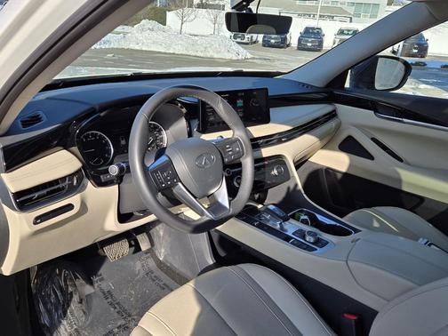 2025 INFINITI QX60 Pure