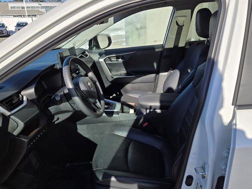 2024 Toyota RAV4 Hybrid Limited