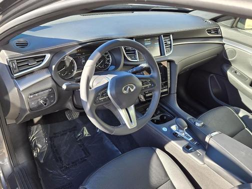 2023 INFINITI QX55 LUXE