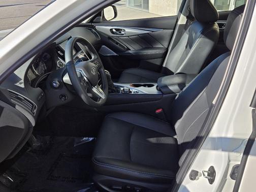 2023 INFINITI Q50 3.0t LUXE