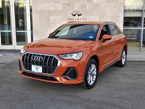 2025 Audi Q3 Premium 45 TFSI S line quattro Tiptronic