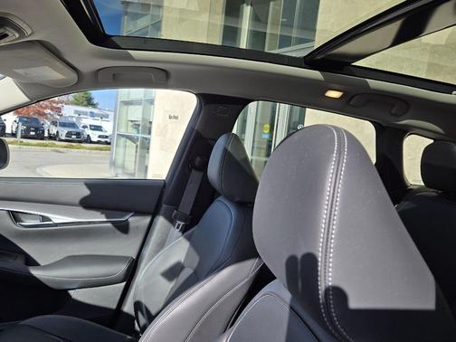 2023 INFINITI QX50 LUXE AWD