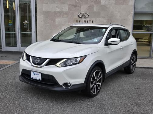 2017 Nissan Rogue Sport SL