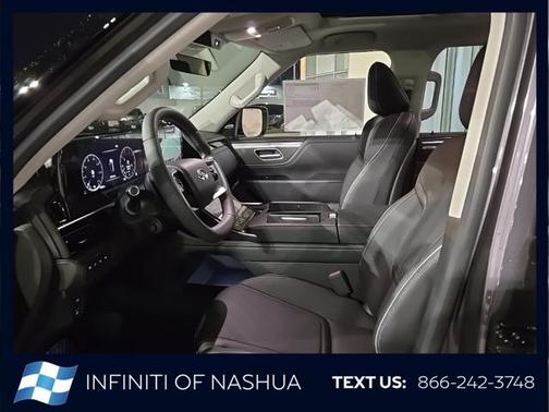 2025 INFINITI QX80 Luxe