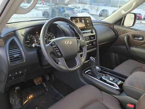 2024 INFINITI QX80 PREMIUM SELECT AWD
