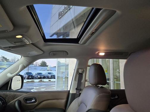 2024 INFINITI QX80 PREMIUM SELECT AWD