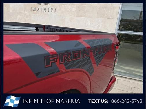 2022 Nissan Frontier SV