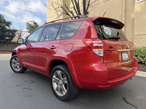 2011 Toyota RAV4 Sport