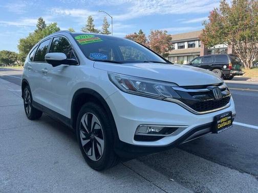 White 2015 Honda CR-V Touring
