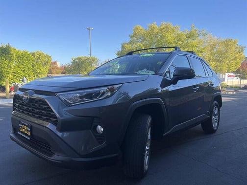 2019 Toyota RAV4 Hybrid XLE