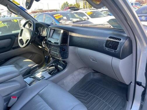 2006 Toyota Land Cruiser Base