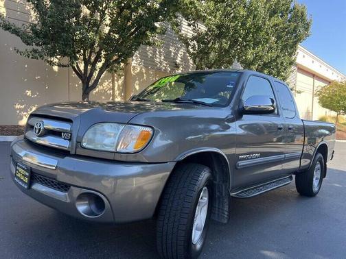 2003 Toyota Tundra SR5