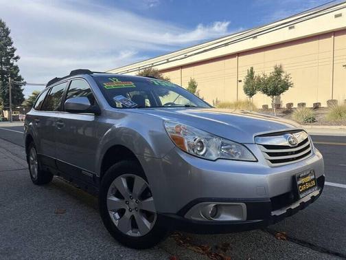 2012 Subaru Outback 2.5i