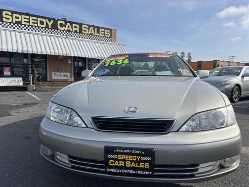1999 Lexus ES 300 Base