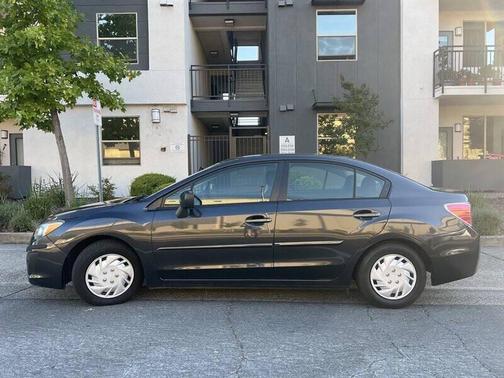 2013 Subaru Impreza 2.0i