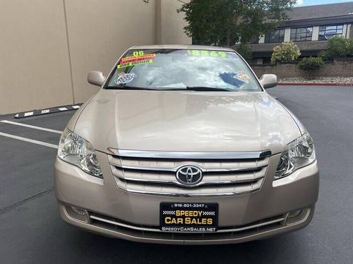 Gold 2006 Toyota Avalon XLS