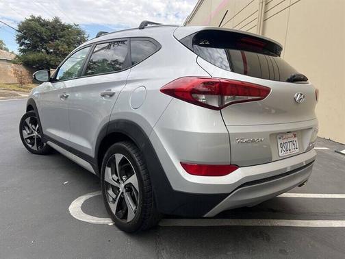 2017 Hyundai TUCSON Sport