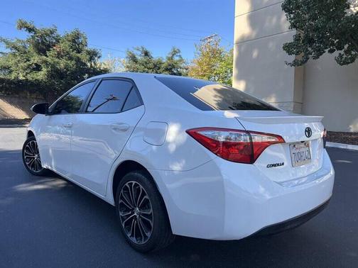 2016 Toyota Corolla S w/Special Edition Pkg
