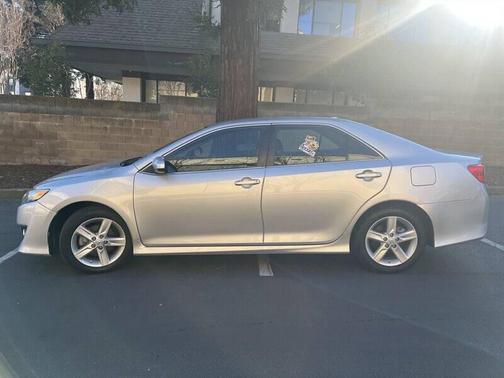 2013 Toyota Camry SE