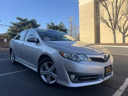 2013 Toyota Camry SE