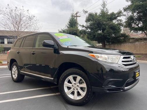 2012 Toyota Highlander SE