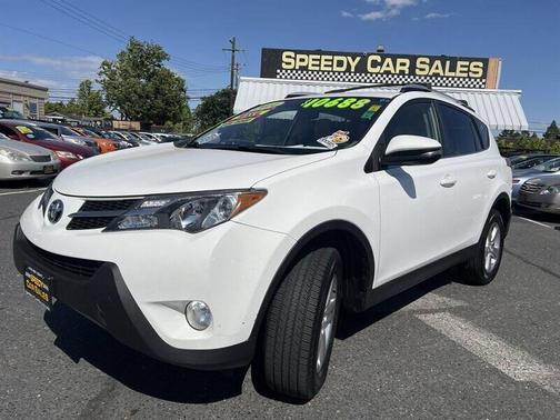 Super White 2014 Toyota RAV4 XLE