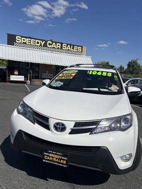 Super White 2014 Toyota RAV4 XLE