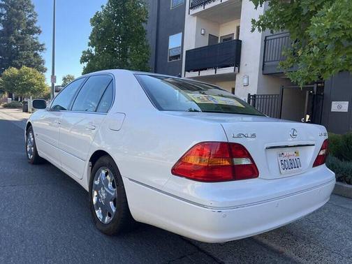 2003 Lexus LS 430 Base
