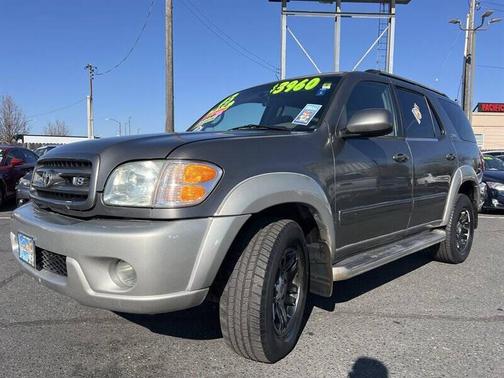 2003 Toyota Sequoia SR5