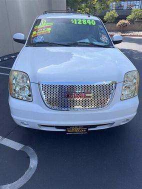 Summit White 2012 GMC Yukon SLT
