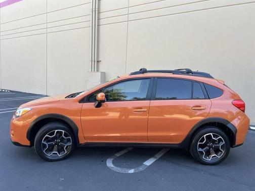 Tangerine Orange Pearl 2014 Subaru XV Crosstrek 2.0i Limited