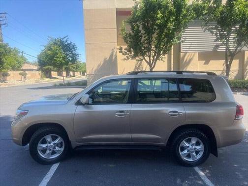 2008 Toyota Land Cruiser Base