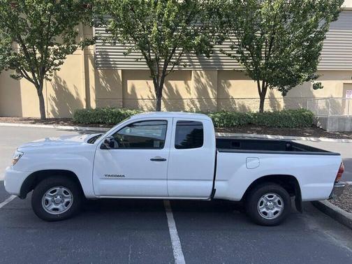 Super White 2008 Toyota Tacoma Access Cab