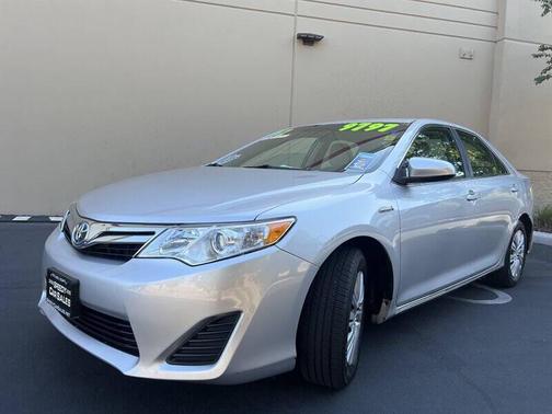2012 Toyota Camry Hybrid LE