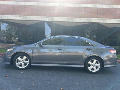 2010 Toyota Camry SE