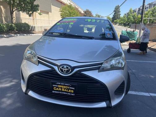Classic Silver Metallic 2015 Toyota Yaris L