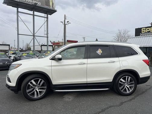 2018 Honda Pilot Touring