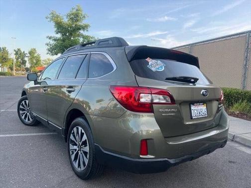 2015 Subaru Outback 2.5i Limited