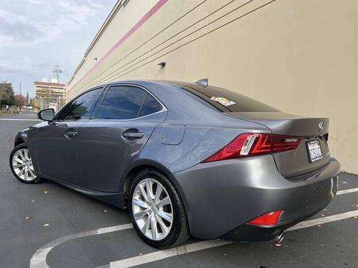 2016 Lexus IS 200t Base