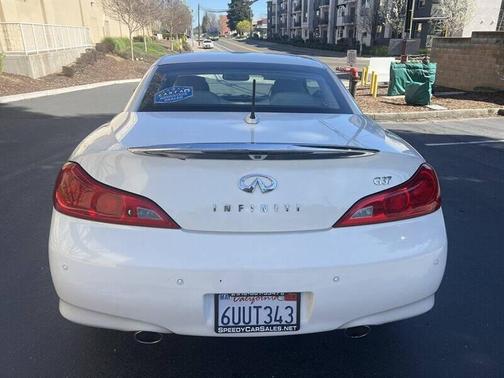 2012 INFINITI G37 Base