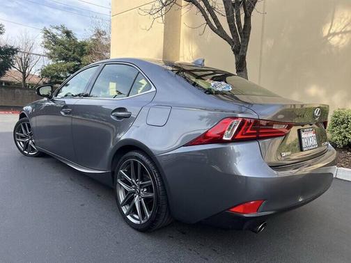 2015 Lexus IS 250 Crafted Line