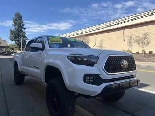 2017 Toyota Tacoma SR5