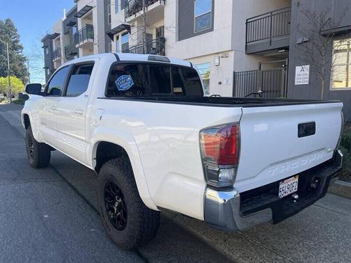 2017 Toyota Tacoma SR5
