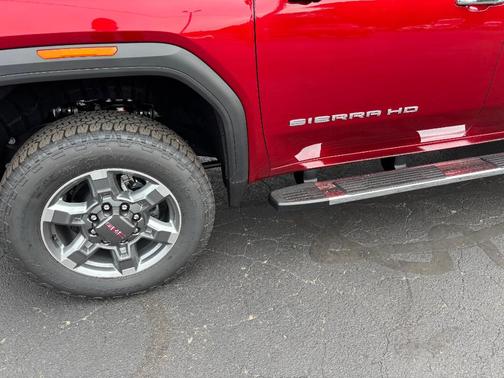 2025 GMC Sierra 2500 SLT